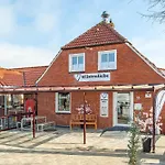 Lüttje Bud, Obergeschoss&zentrale Lage