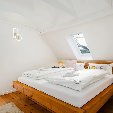 Luettje Bud, Obergeschoss & Zentrale Lage Apartment *